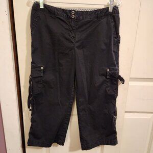 White House Black Market Size 6 Wide Leg Black Capri's